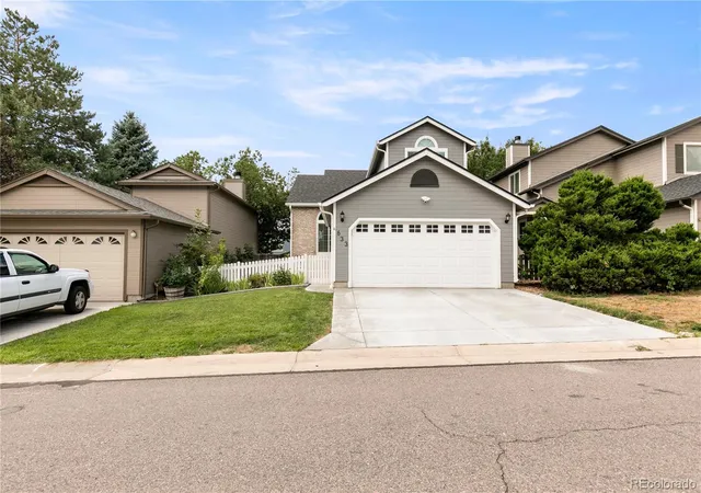 2nd image of 633 Walden Ct, Highlands Ranch, CO 80126 | MLS# 1709231