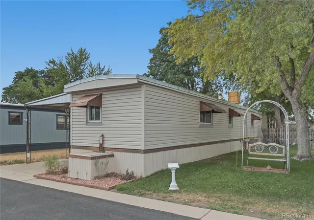 2nd image of 2800 W 90th Ave, Denver, CO 80260 | MLS# 9840129