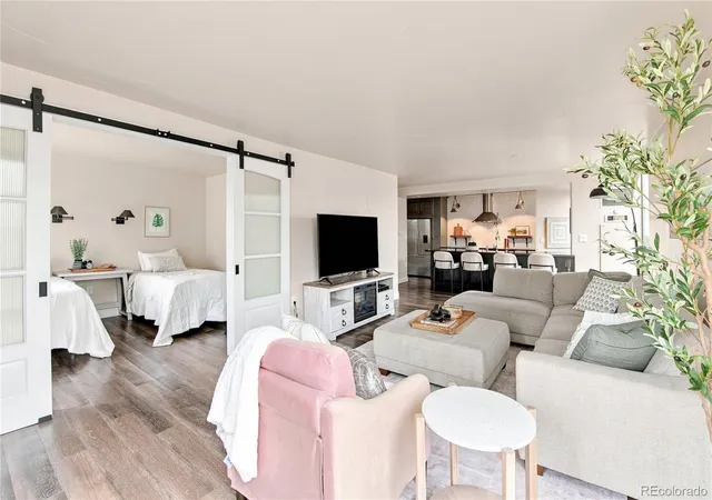 Condo for sale at 1625 Larimer St #1705, Denver, CO 80202 | MLS# 8043886