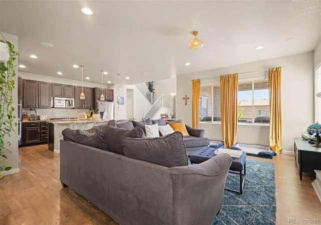 3rd image of 1704 Tall Tale Ln, Castle Rock, CO 80108 | MLS# 7006585