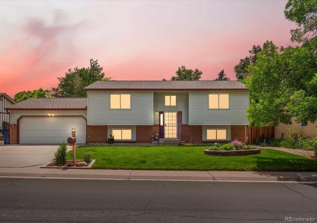 1st image of 18866 E Napa Dr, Aurora, CO 80013 | MLS# 2376584