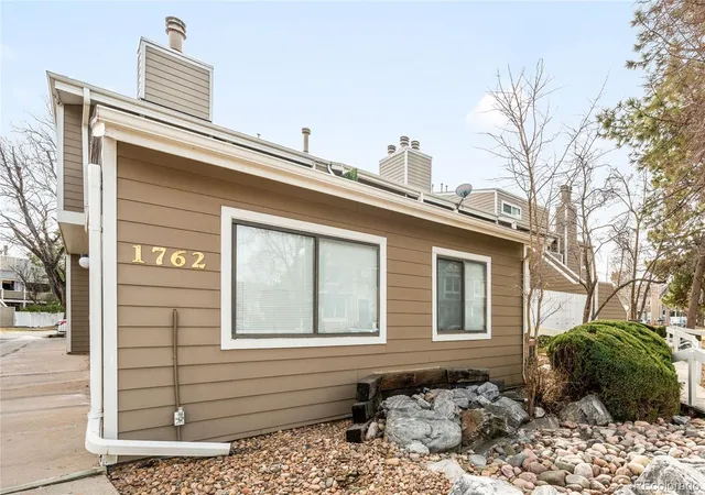 28th image of 1762 S Trenton St #6, Denver, CO 80231 | MLS# 5558180