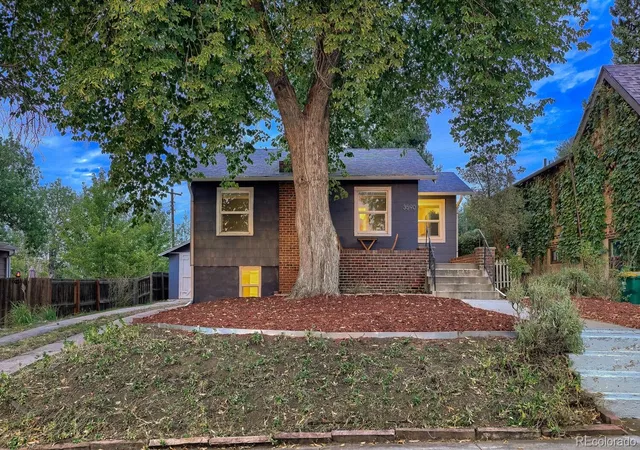 Photo 3 of Single family home for sale at 3590 S Bannock St, Englewood, CO 80110 | MLS# 2755428 | Listing updated on 2026-09-19