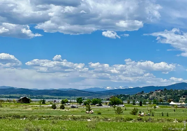 50th image of 3150 Champion Cir, Loveland, CO 80538 | MLS# IR1066158