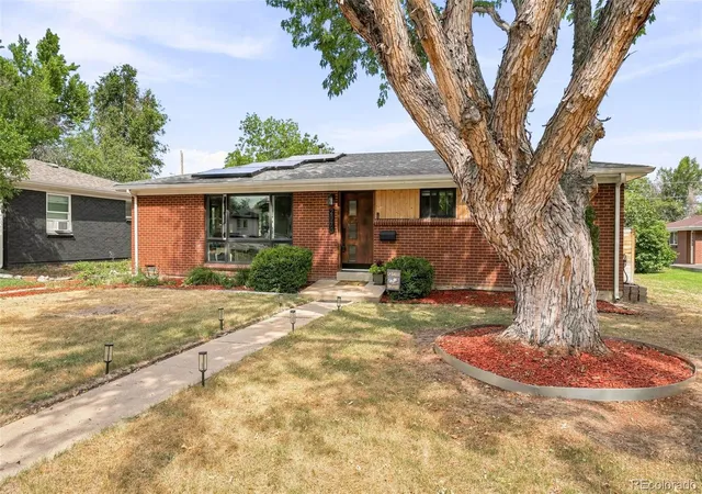 3rd image of 2070 Jay St, Edgewater, CO 80214 | MLS# 9639535