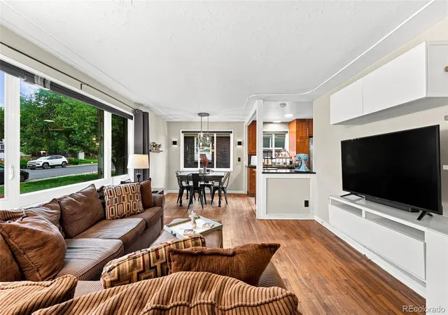 5th image of 2070 Jay St, Edgewater, CO 80214 | MLS# 9639535