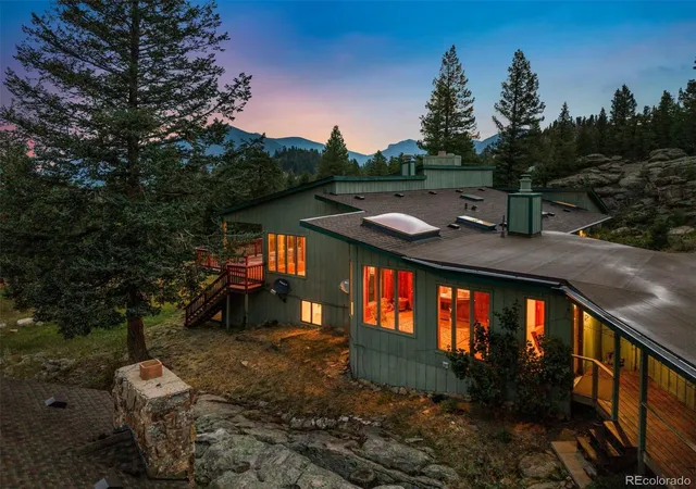 3rd image of 5129 S Elk Ridge Rd, Evergreen, CO 80439 | MLS# 1956372