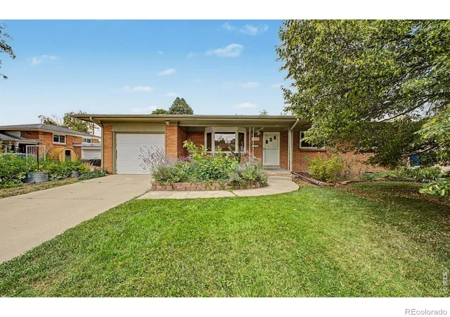 2nd image of 170 Garnet St, Broomfield, CO 80020 | MLS# IR1066159