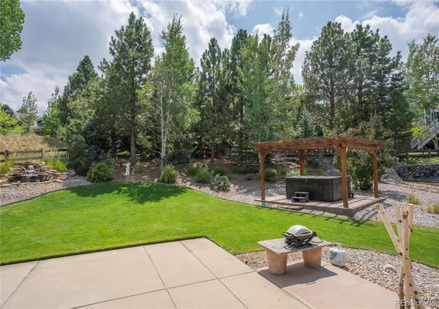 3rd image of 7116 S Flat Rock Ct, Aurora, CO 80016 | MLS# 2100277
