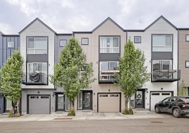 1st image of 5666 W 10th Pl, Lakewood, CO 80214 | MLS# 6594726