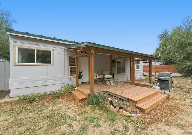 Photo 3 of Manufactured home for sale at 1561 S Foothills Hwy, Boulder, CO 80305 | MLS# 8956472 | Listing updated on 2026-09-21