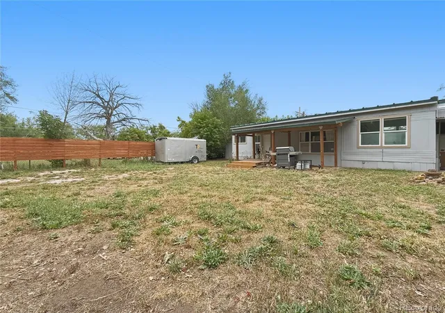 Photo 4 of Manufactured home for sale at 1561 S Foothills Hwy, Boulder, CO 80305 | MLS# 8956472 | Listing updated on 2026-09-21