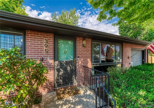 Photo 4 of Single family home for sale at 395 S Lee St, Lakewood, CO 80226 | MLS# 8957729 | Listing updated on 2026-08-14