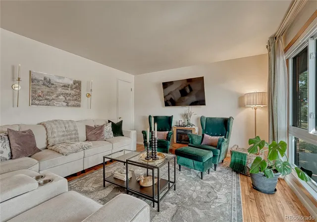 Photo 5 of Single family home for sale at 395 S Lee St, Lakewood, CO 80226 | MLS# 8957729 | Listing updated on 2026-08-14