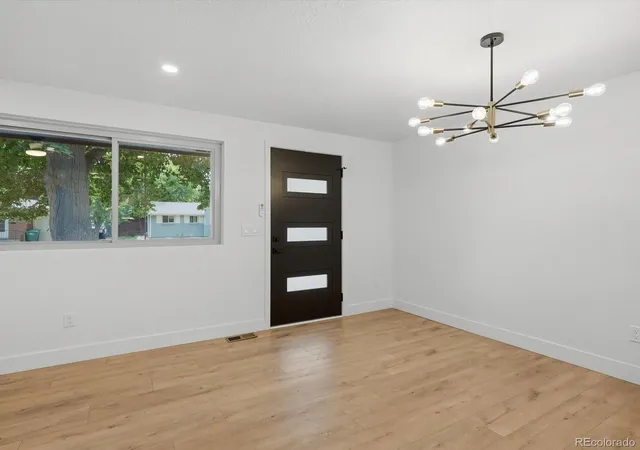 Photo 4 of Single family home for sale at 3455 W Powers Pl, Littleton, CO 80123 | MLS# 8142667 | Listing updated on 2026-10-09
