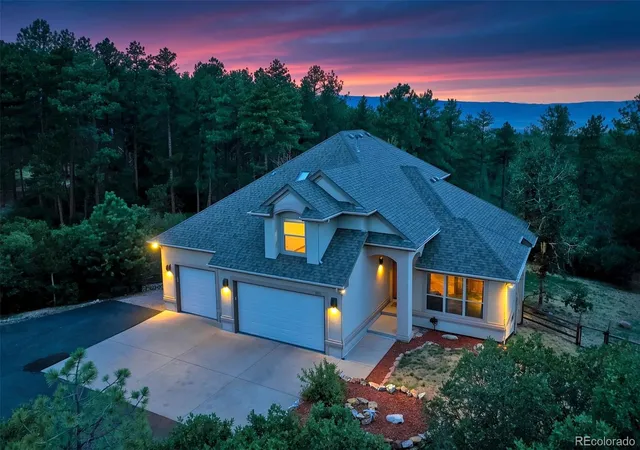1st image of 1851 Gore Dr, Larkspur, CO 80118 | MLS# 3767793
