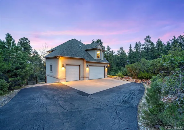 5th image of 1851 Gore Dr, Larkspur, CO 80118 | MLS# 3767793