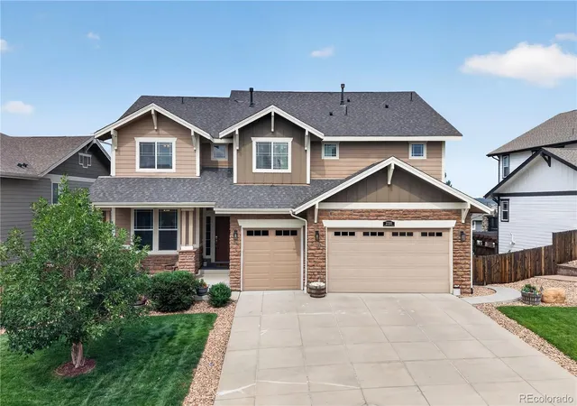 Photo 1 of Single family home for sale at 2318 Fairway Wood Cir, Castle Rock, CO 80109 | MLS# 8451238 | Listing updated on 2026-08-29