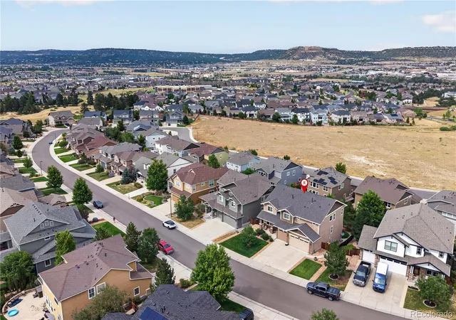 Photo 2 of Single family home for sale at 2318 Fairway Wood Cir, Castle Rock, CO 80109 | MLS# 8451238 | Listing updated on 2026-08-29