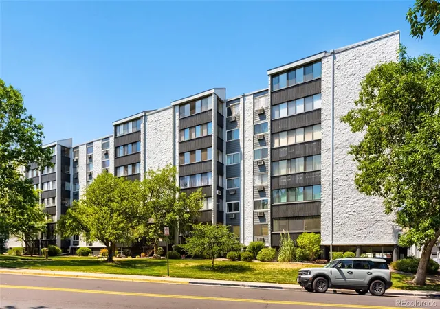 2nd image of 3465 S Poplar St, Denver, CO 80224