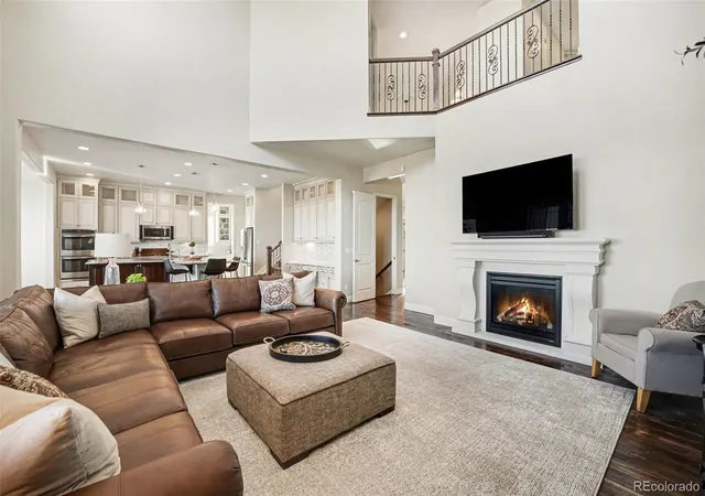 Photo 4 of Single family home for sale at 9462 Noble Wy, Arvada, CO 80007 | MLS# 8302689 | Listing updated on 2026-10-06