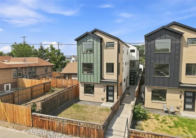 1st image of 1415 Irving St, Denver, CO 80204 | MLS# 9572312