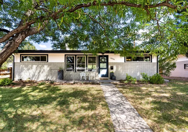 1st image of 6044 S Fairfield St, Littleton, CO 80120 | MLS# 1977642