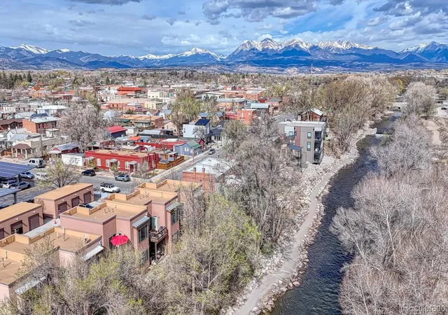 3rd image of 402 E Sackett Ave, Salida, CO 81201