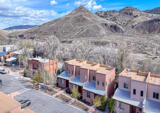 2nd image of 402 E Sackett Ave, Salida, CO 81201