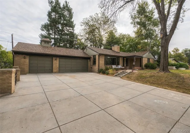 Photo 1 of Single family home for sale at 4050 Field Dr, Wheat Ridge, CO 80033 | MLS# 2757149 | Listing updated on 2026-09-24