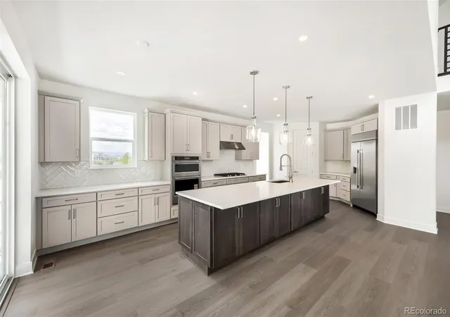 Photo 4 of Single family home for sale at 5095 Coal Bank Dr, Castle Rock, CO 80104 | MLS# 6763062 | Listing updated on 2026-10-29