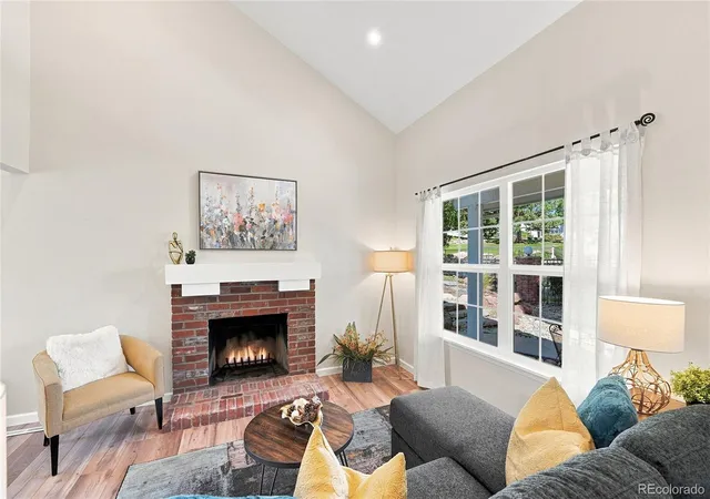 image of 7011 S Knolls Wy, Centennial, CO 80122 | MLS# 8675473