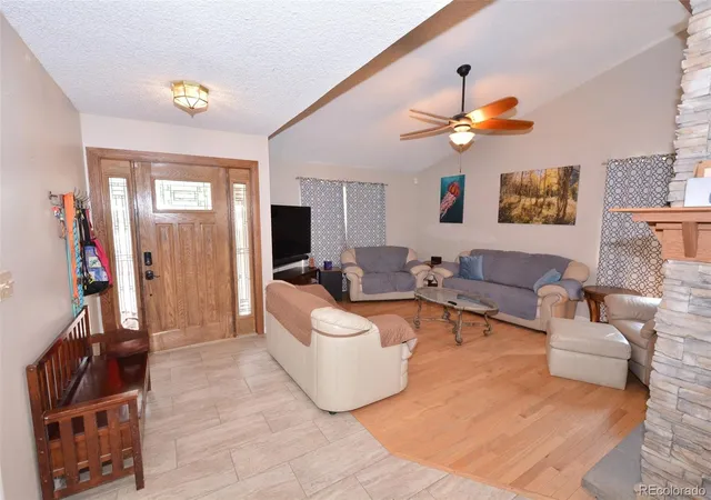 Photo 3 of Single family home for sale at 647 Red Cliff Rd, Colorado Springs, CO 80906 | MLS# 7449629 | Listing updated on 2026-08-11