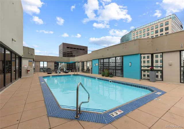Listing Photo 4 - Condo for sale in Barclay Towers located at 1625 Larimer St, Denver, CO 80202 - Unit #2104
