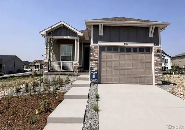 1st image of 606 Stickseed Dr, Castle Rock, CO 80104 | MLS# 3077002