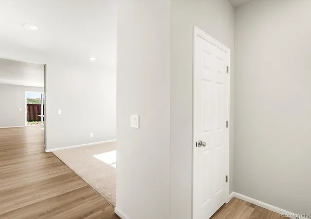 2nd image of 17597 E 89th Wy, Commerce City, CO 80022 | MLS# 8016002