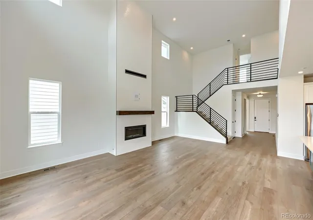 Photo 1 of Single family home for sale at 92 Welded Tuff Trl, Castle Rock, CO 80104 | MLS# 4945987 | Listing updated on 2026-09-29