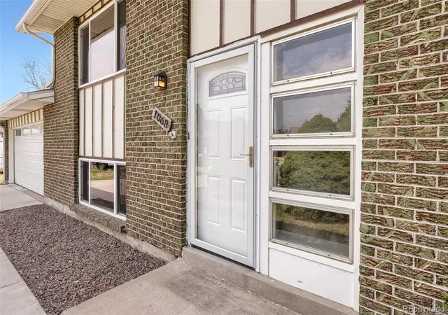 Photo 2 of Single family home for sale at 1068 Norfolk St, Aurora, CO 80011 | MLS# 3076392 | Listing updated on 2026-08-20
