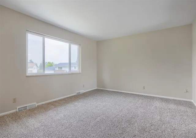 Photo 3 of Single family home for sale at 1068 Norfolk St, Aurora, CO 80011 | MLS# 3076392 | Listing updated on 2026-08-20