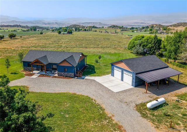 Photo 2 of Single family home for sale at 892 County Rd 205, Silt, CO 81652 | MLS# 2844899 | Listing updated on 2026-09-22