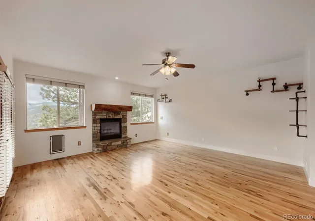Photo 3 of Single family home for sale at 3192 Gold Yarrow Ln, Evergreen, CO 80439 | MLS# 8618928 | Listing updated on 2026-10-06