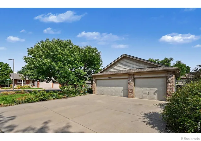 Photo 1 of Single family home for sale at 1537 Platte Ct, Loveland, CO 80538 | MLS# IR1066222 | Listing updated on 2026-10-24