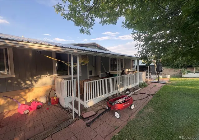 2nd image of 2551 W 92 Ave, Denver, CO 80260 | MLS# 5776200