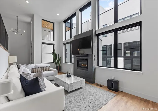 2nd image of 818 Ash St #3, Denver, CO 80220 | MLS# 7860992