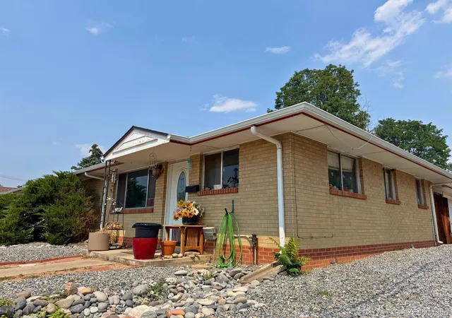 3rd image of 1434 12Th Ave, Longmont, CO 80501 | MLS# IR1066237