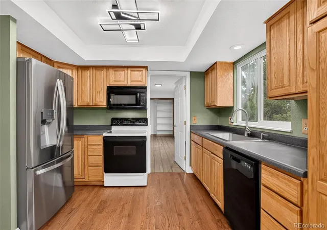 4th image of 18225 E Lehigh Pl, Aurora, CO 80013 | MLS# 9773080