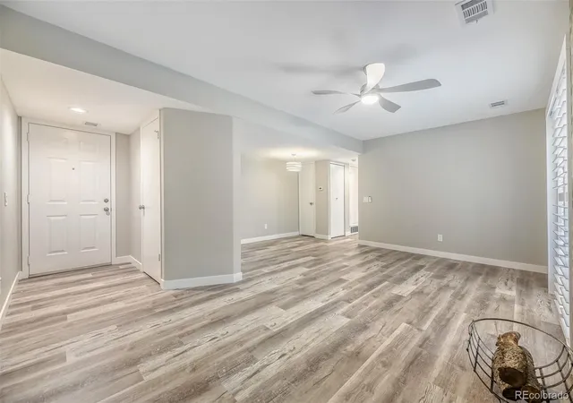 3rd image of 1314 S Cathay Ct #102, Aurora, CO 80017 | MLS# 3033940