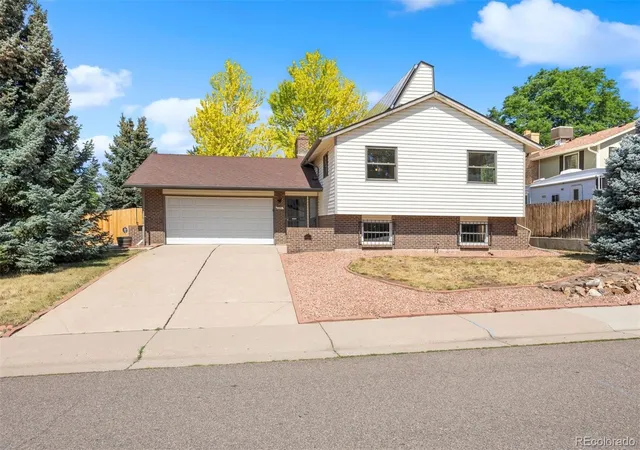 Photo 1 of Single family home for sale at 7797 S Marshall Ct, Littleton, CO 80128 | MLS# 6586106 | Listing updated on 2026-08-26