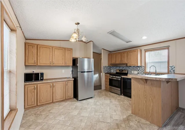 3rd image of 9850 Federal Blvd, Denver, CO 80260 | MLS# 9487043