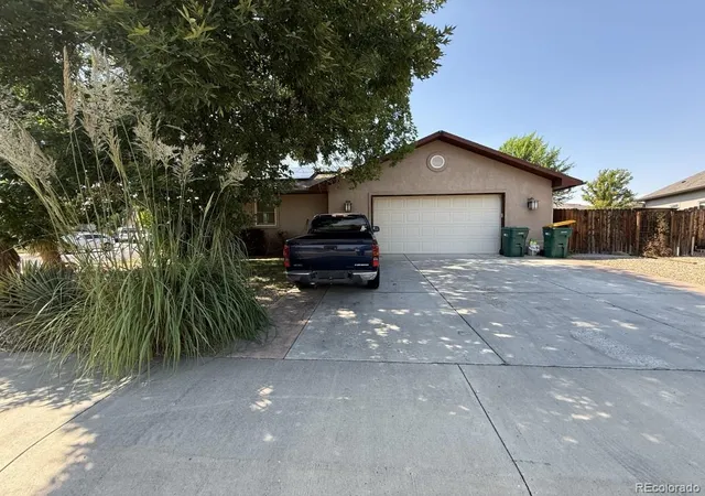 Photo 1 of Single family home for sale at 332 N Bookcliff Ct, Fruita, CO 81521 | MLS# 4326988 | Listing updated on 2026-08-12